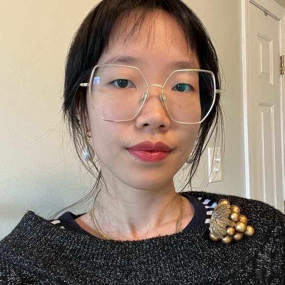 1 of 1930s Vintage Miriam Haskell Grape Pearl Dress Clips/Fur Clips!!! - Picture 5 of 7